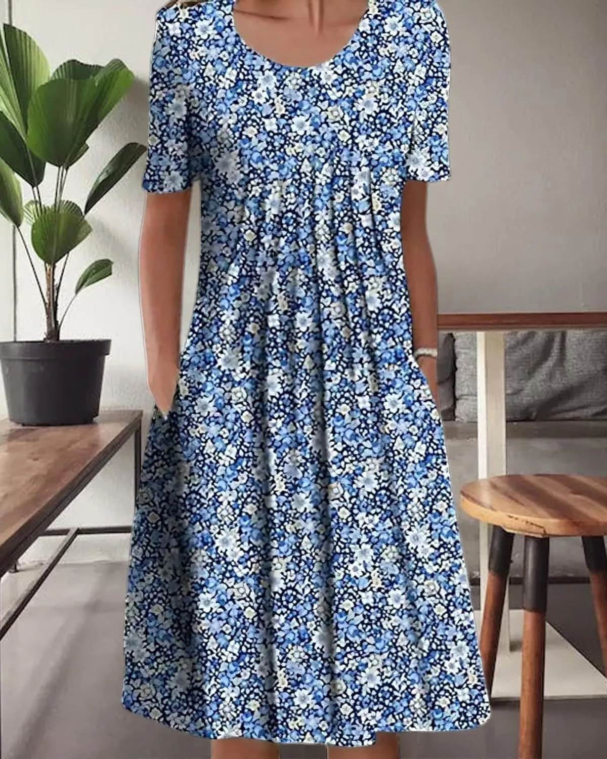Boho Knee Length Dress for Women Casual Crew Neck Short Sleeve Floral Print Dress Loose A Line Plus Size Pleated Dress