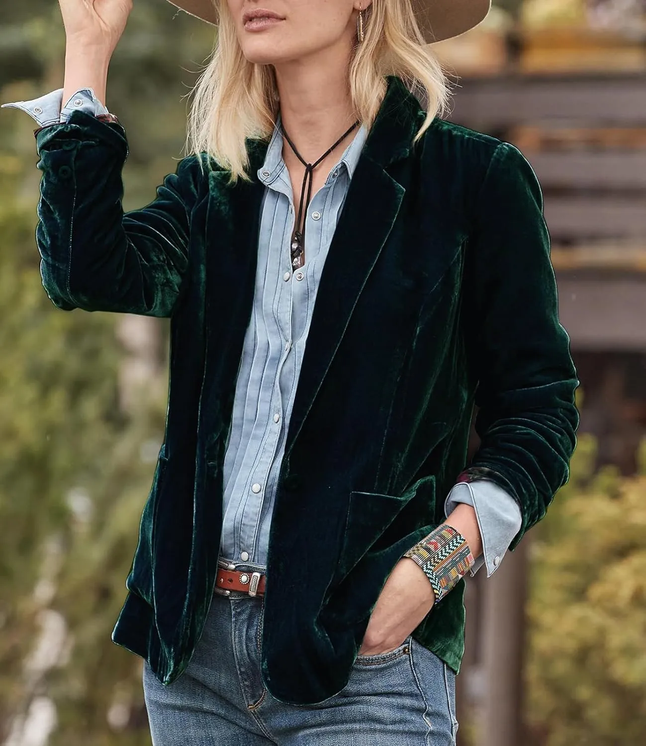 CHARTOU Casual 1 Button Velvet Jacket Women Velvet Cardigan Blazer Office Work Short Coat Suit Jacket with Pocket