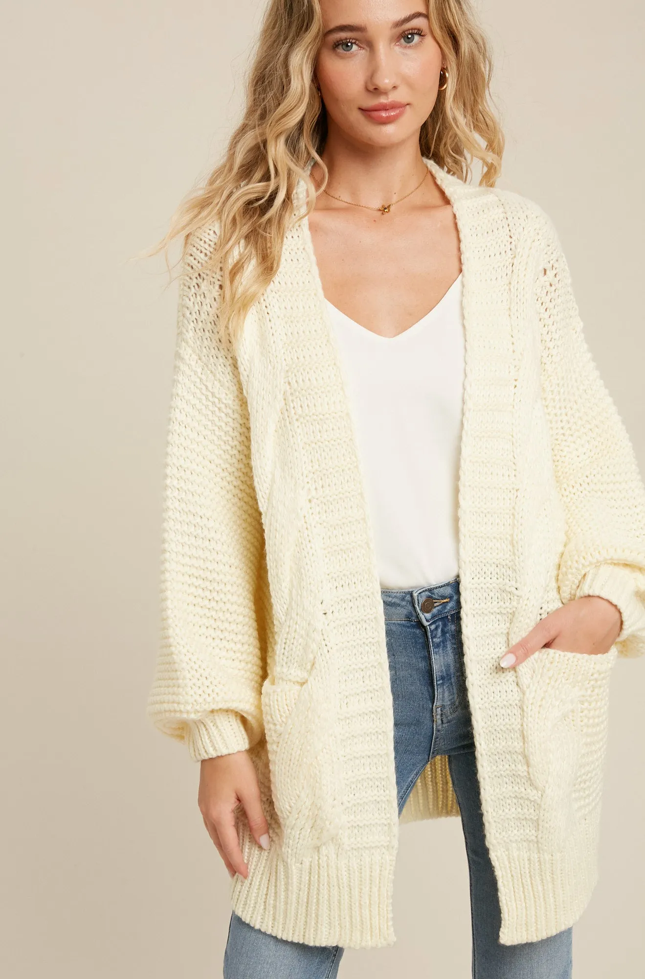 CHUNKY CABLE LANTERN SLEEVE CARDIGAN