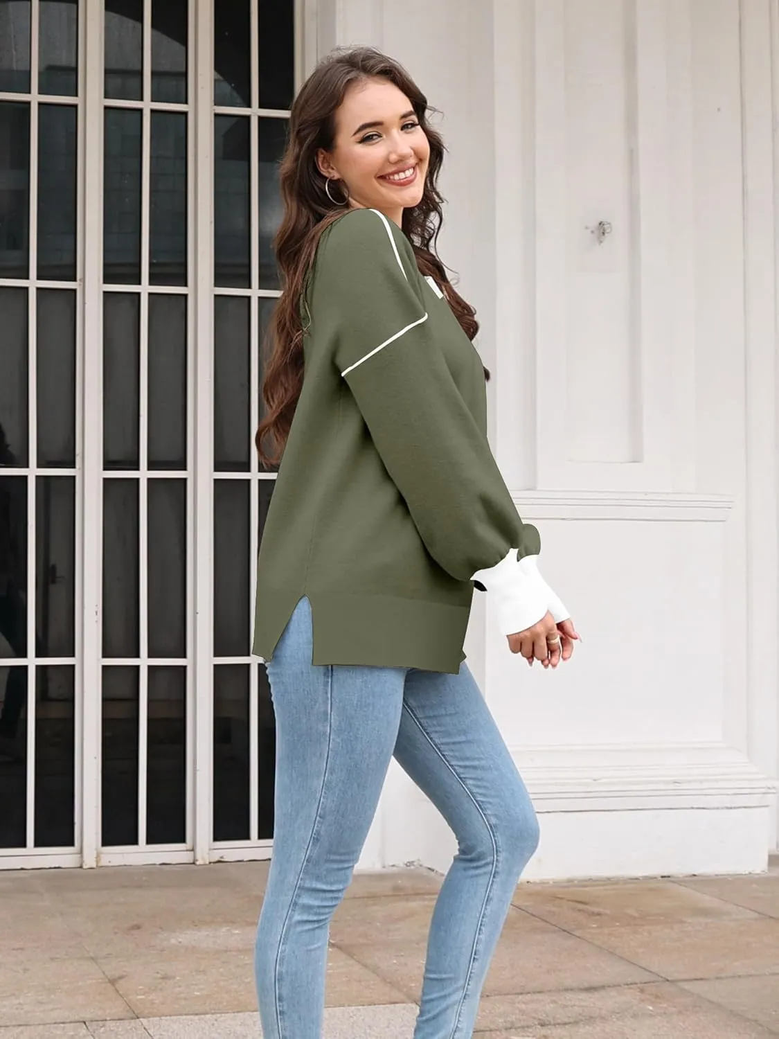 ETCYY Womens Sweaters Fall 2025 Batwing Long Sleeve Side Slit Knit Tops Crew Neck Striped Oversized Sweater Pullover
