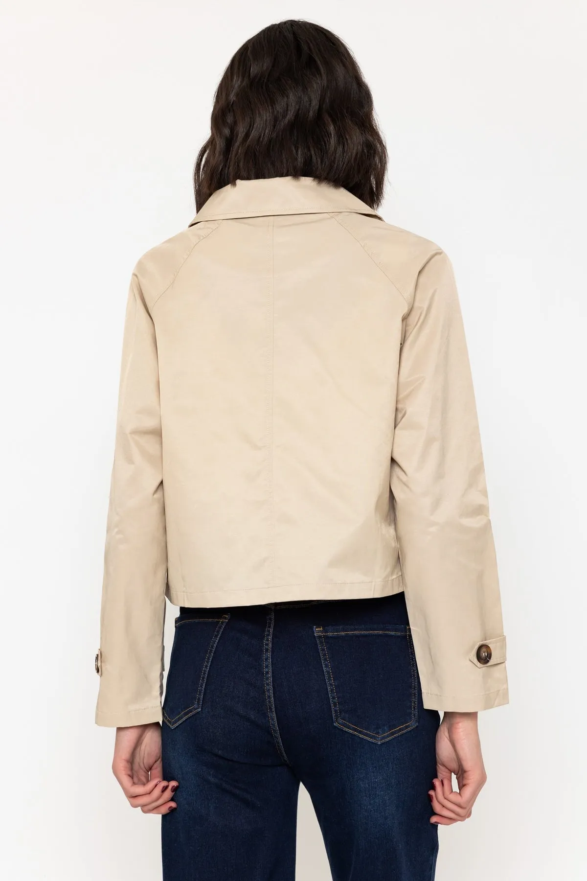 Lightweight Cropped Trench Coat in Beige